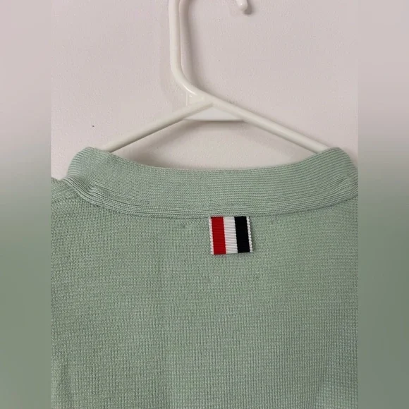 Thom Browne Women’s V-neck Casual Long-sleeved Cardigan Jacket Mint Size 2 - Picture 8 of 8